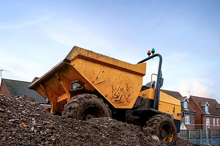 A forward tipping dumper